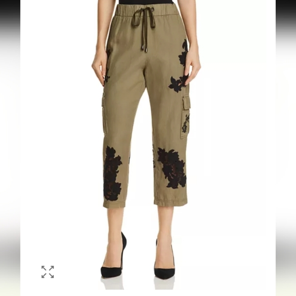 Alice + Olivia Pants - Alice and Olivia Anders Lace-Inset Cargo Pants Size Small/Medium